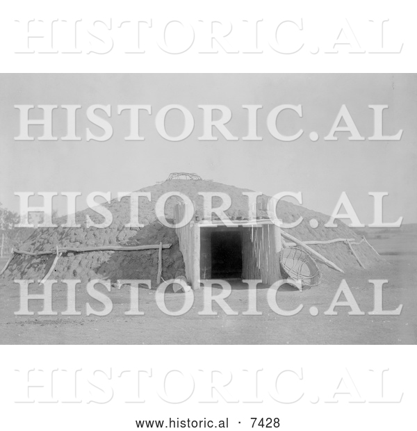 Historical Photo of Mandan Indian Earthen Lodge 1908 - Black and White