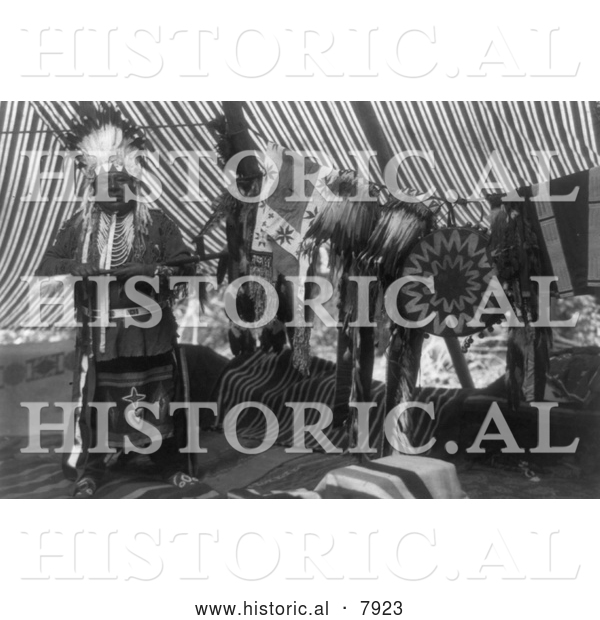 Historical Photo of Mnainak, a Yakima Chief Indian 1910 - Black and White