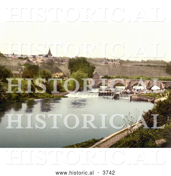 Historical Photochrom of East Farleigh Lock on the River Medway Maidstone Kent England UK